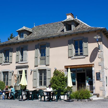 Auberge De La Sapiniere Cros-de-Ronesque Exterior foto